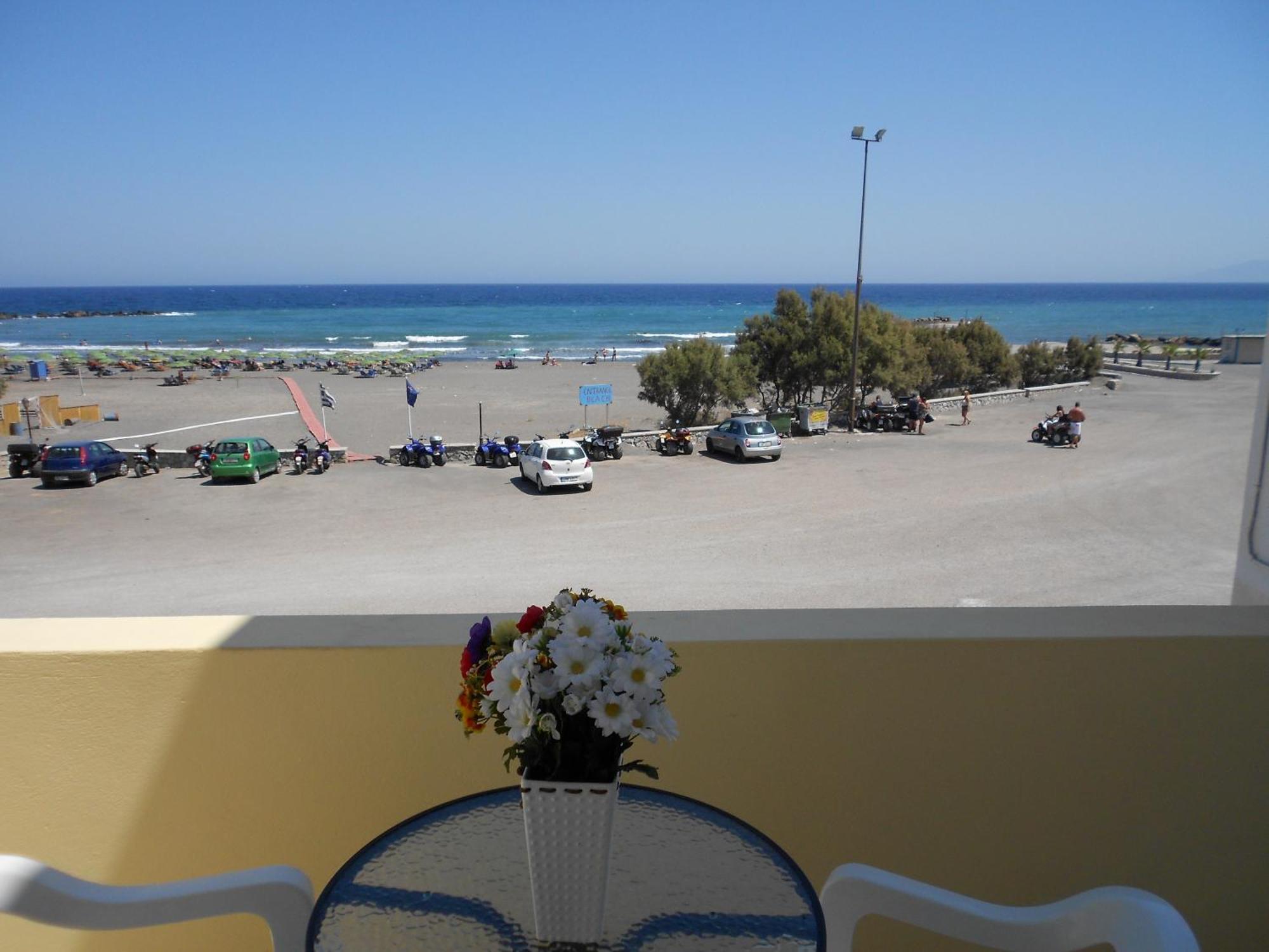 Rooms To Let Rena Monolithos  Exterior photo