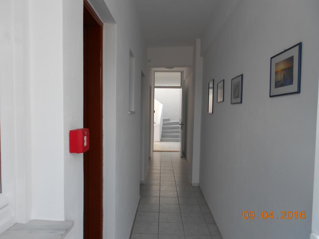 Rooms To Let Rena Monolithos  Exterior photo