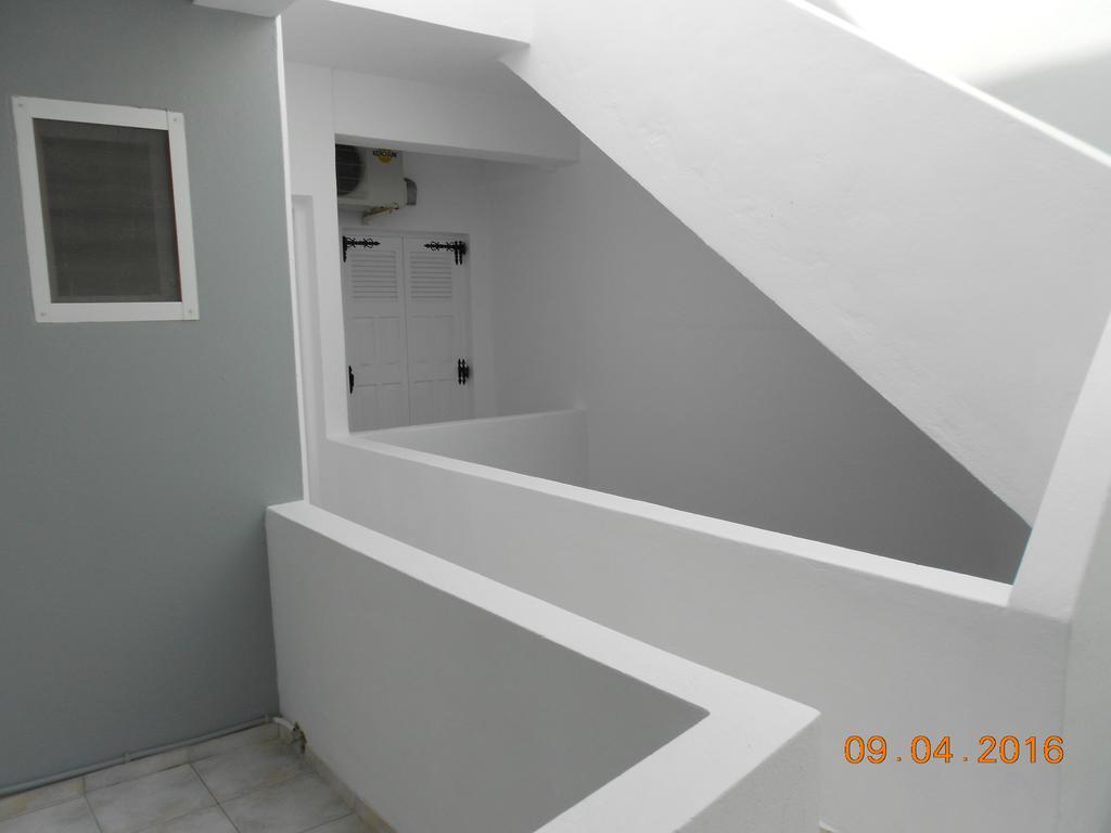 Rooms To Let Rena Monolithos  Exterior photo