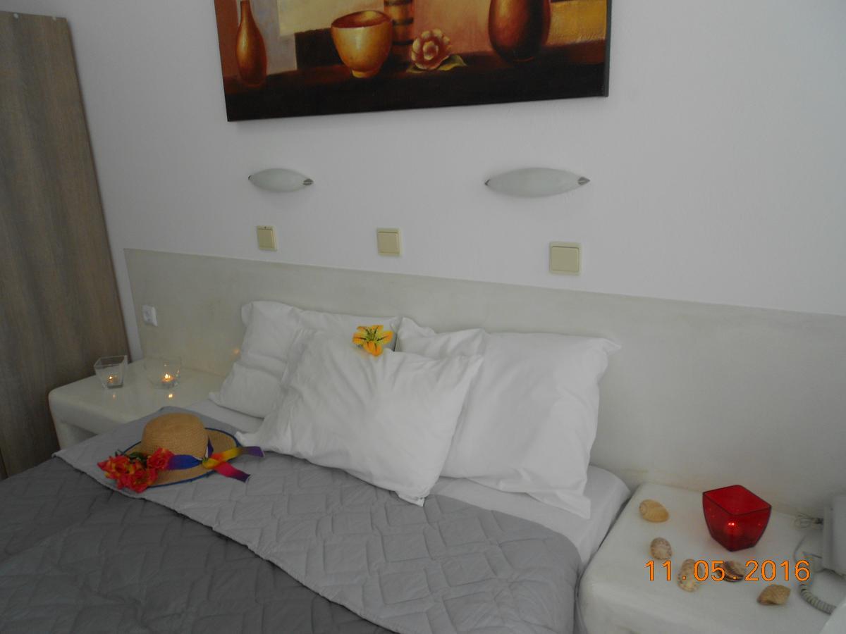 Rooms To Let Rena Monolithos  Exterior photo